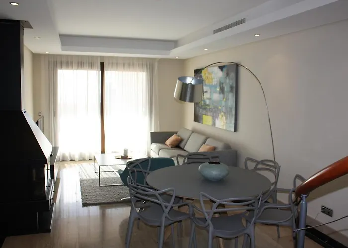 121 - 3 Bedroom With Private Pool