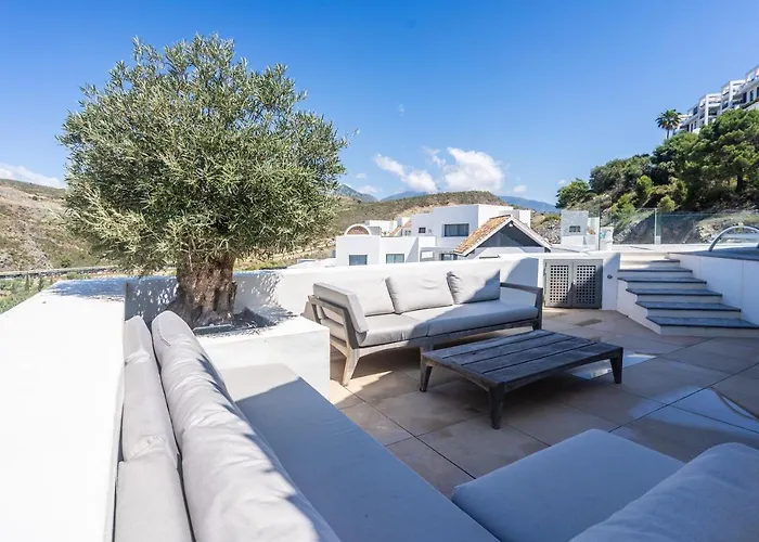 Duplex Penthouse With 3 Bedrooms