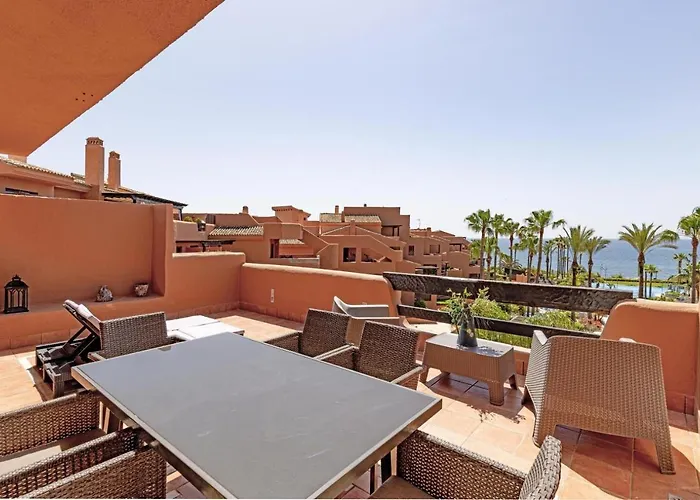 Estepona Mar Azul Aparthotel