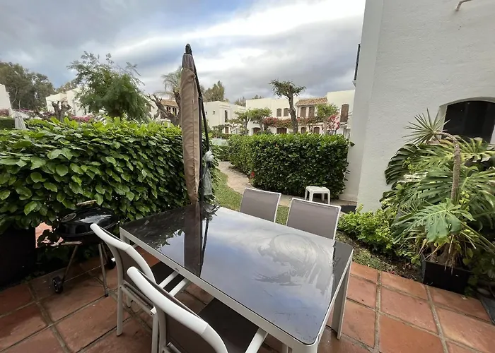 Estepona - Playa - Villa Con Terraza Con Acceso Directo A La Piscina Te16