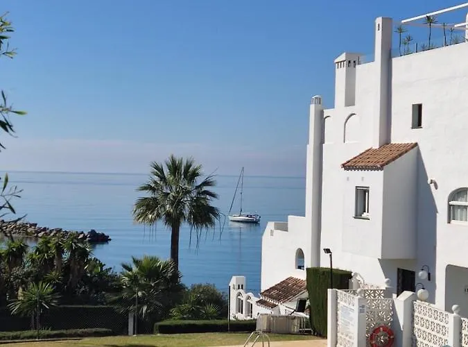 Front Sea View Penthouse