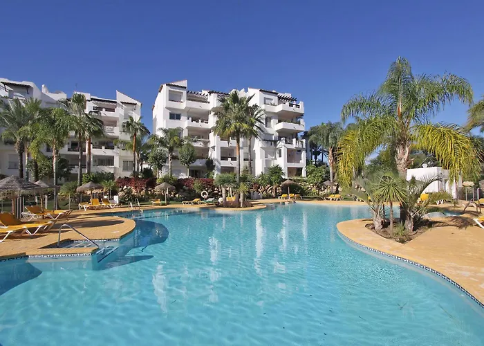1126 Beachfront High Standard Apartment With Terrace