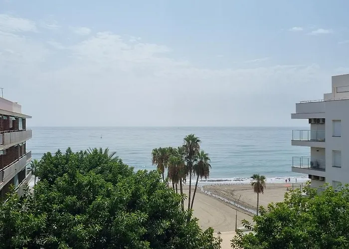 Apartamentos Real 81