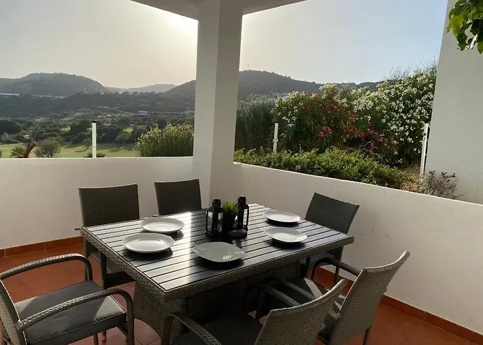 Luxury And Secluded Apartment Set In Valle Romano