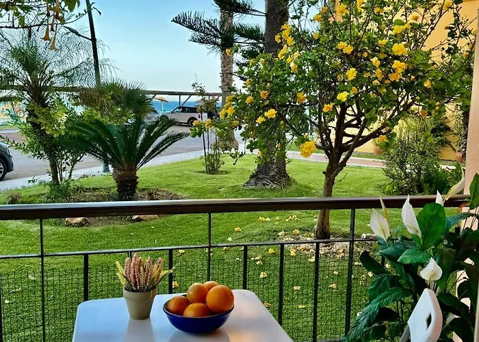 Charming Beachfront Apartment