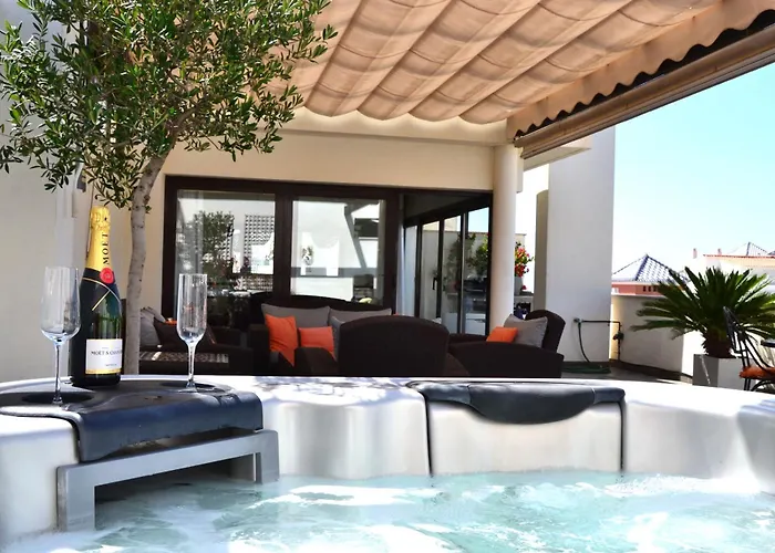 Rsh14A - Terrace With Hot Tub And Fantastic Views