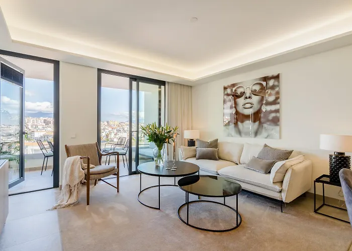 Inf26F - Modern And Bright City Apartment