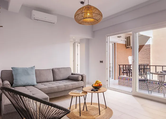 Estepona Town Apartment Anita