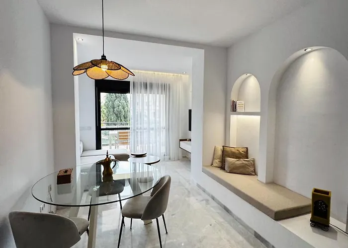 Luxury On The Beach & Infinity Pool, Marbella Estepona