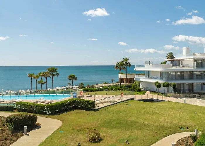 Modern 3-Bedroom Luxury Apartment With Panoramic Sea Views The Edge, Estepona