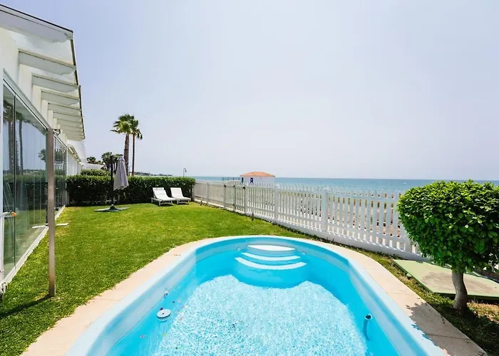 Ocean Front Villa With Private Pool