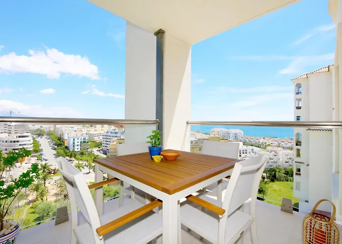 Estepona Port Apartment Olablanca