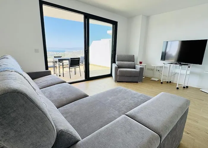 Room City Estepona Penthouse