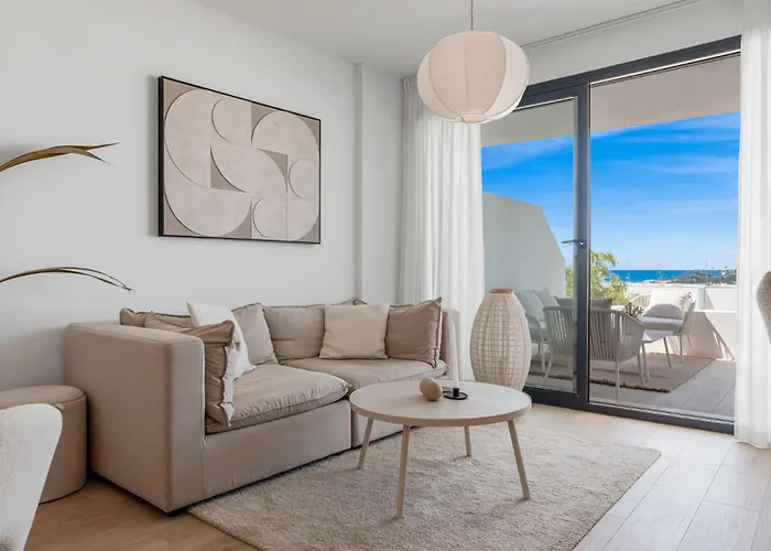 Estepona Beach Getaway 2Br Apartment W Sea View