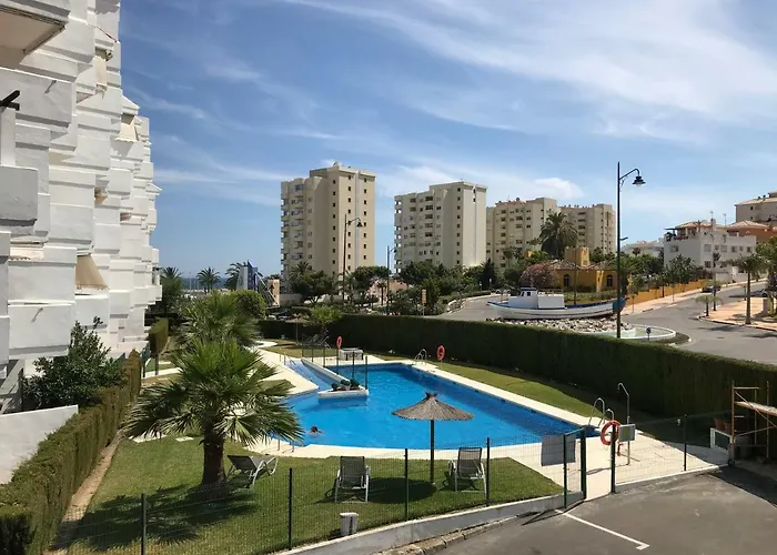 Vip Puerto De Estepona