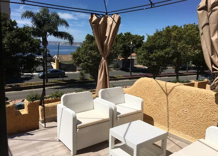 Beach Bungalow Port,Free Parking