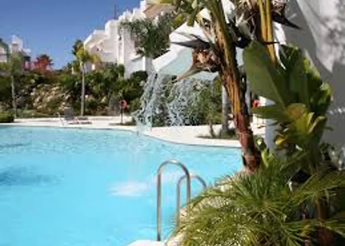 Apartment With 3 Bedrooms In Estepona, With Wonderful Mountain View, P