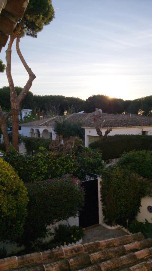 Benamara Gardens, With Pool, 100m From Near Marbella & *