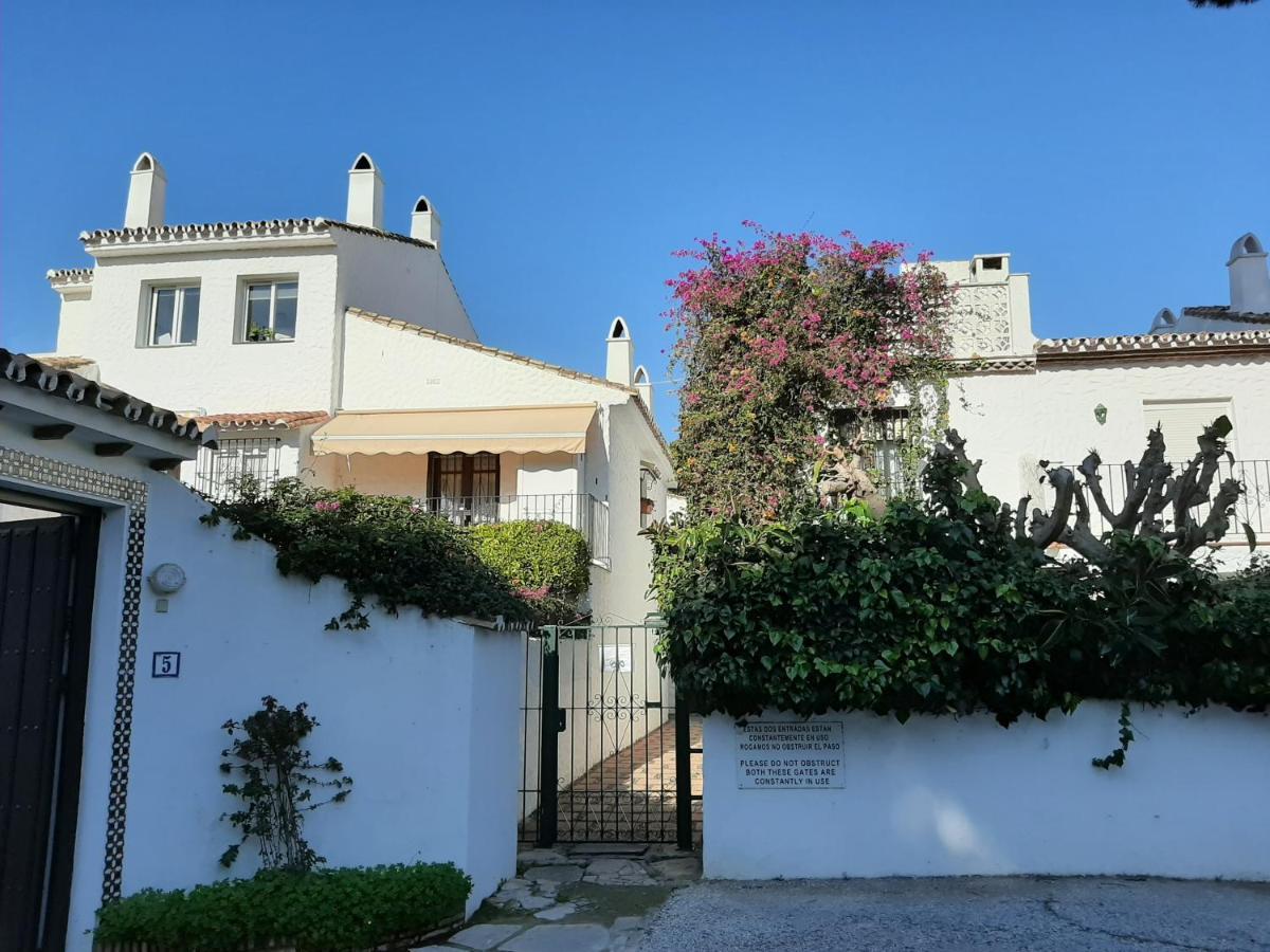 Benamara Gardens, With Pool, 100m From Near Marbella &