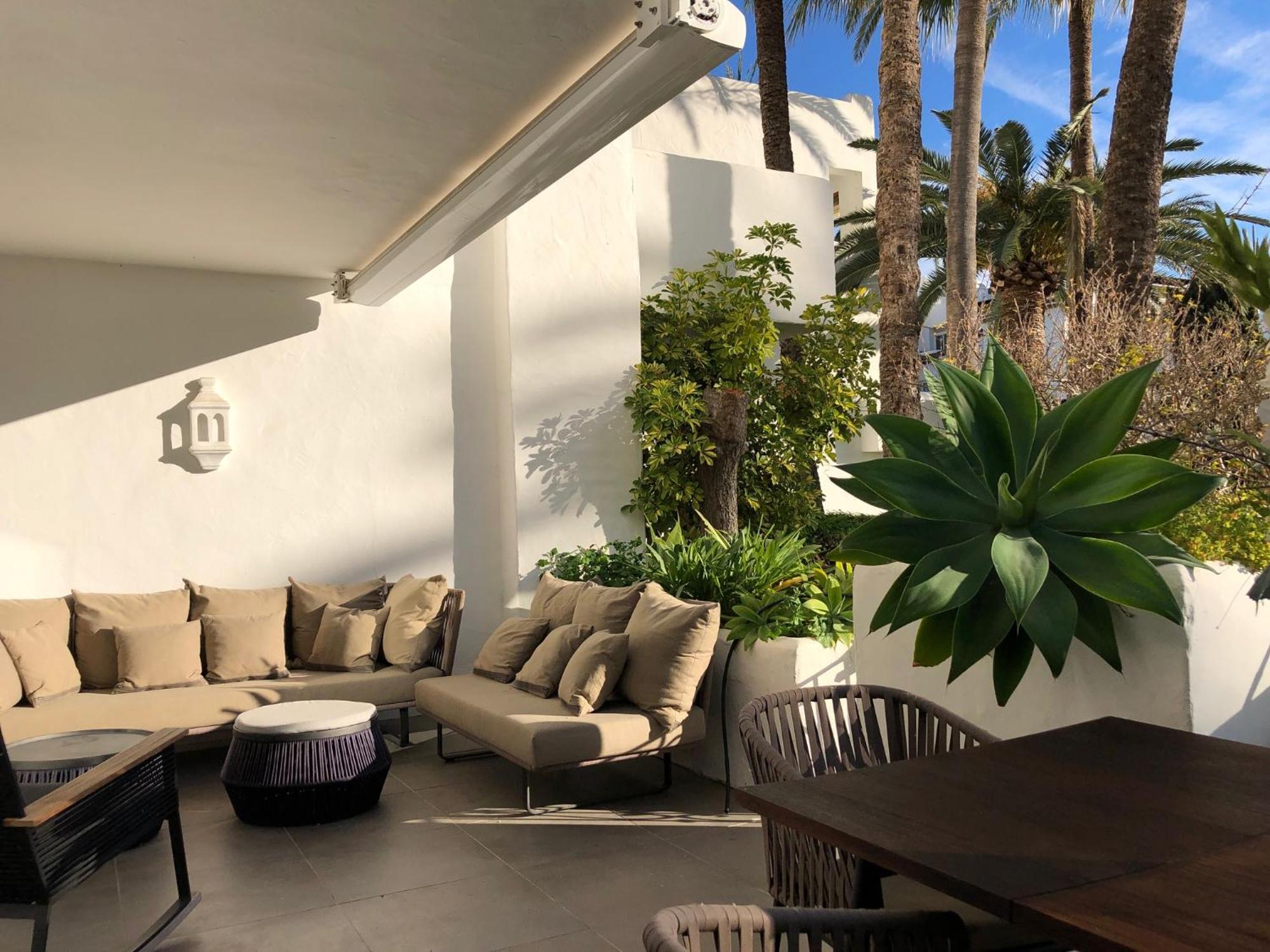 Alcazaba Luxury Apartment02 *