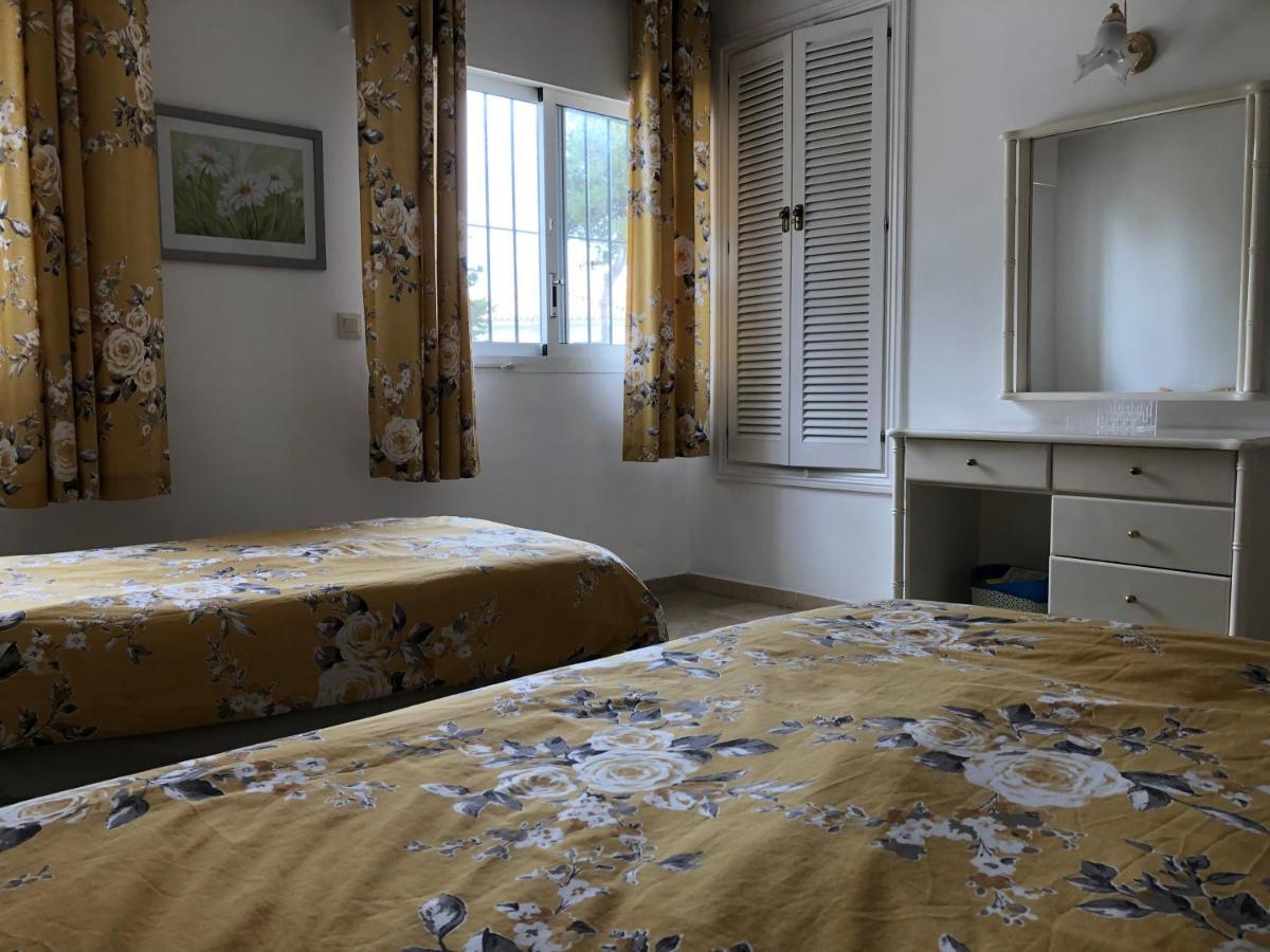 Benavista - 2 Bed Town House With Pool Estepona