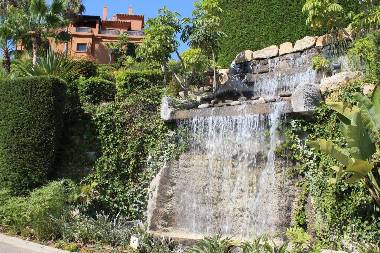 Benatalaya * Estepona