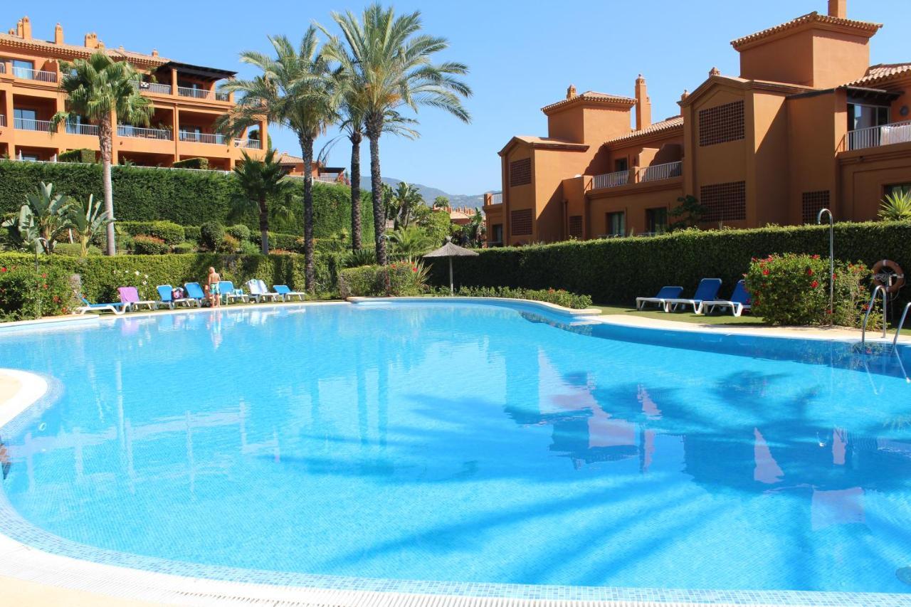 Benatalaya Apartment Estepona