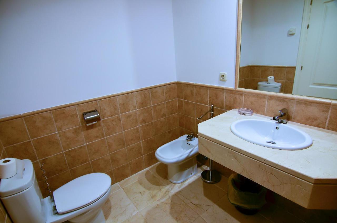Benatalaya Estepona