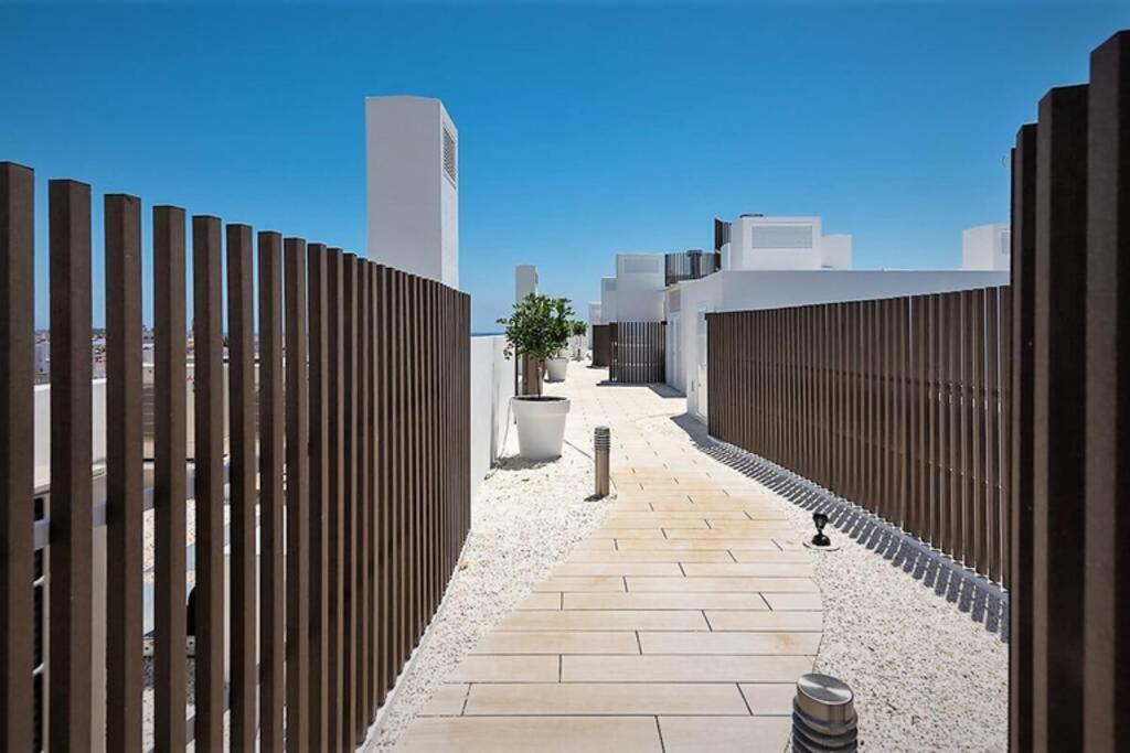 Keywise Family Luxury Infinity & Golf Estepona