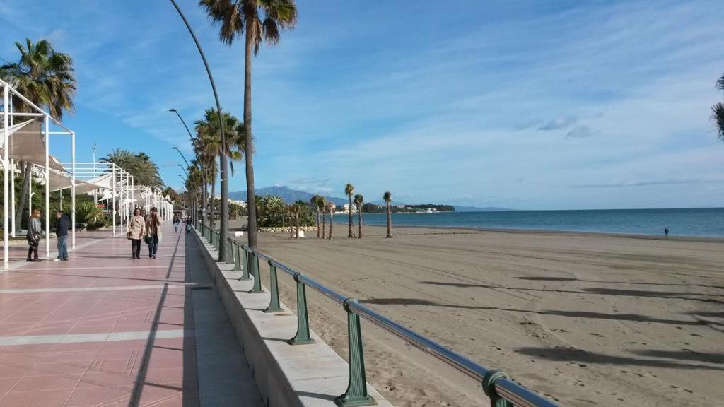 Keywise Family Luxury Infinity & Golf Apartment Estepona