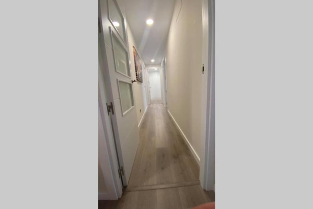 Diana Centro, A 500 M De La Playa, Plaza De Garaje Incluida Apartment Estepona