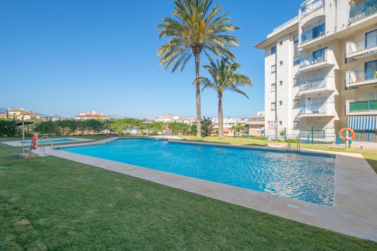 Apartamento Puerta Del Mar Rooftop Estepona
