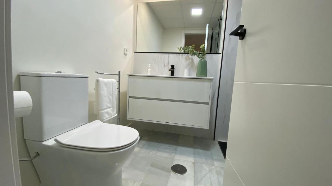 Ikram Front Beach Alboran, Casco Antiguo * Estepona