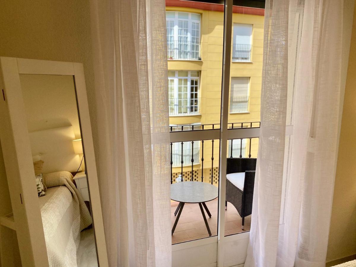 Apartamento Ikram Front Beach Alboran, Casco Antiguo