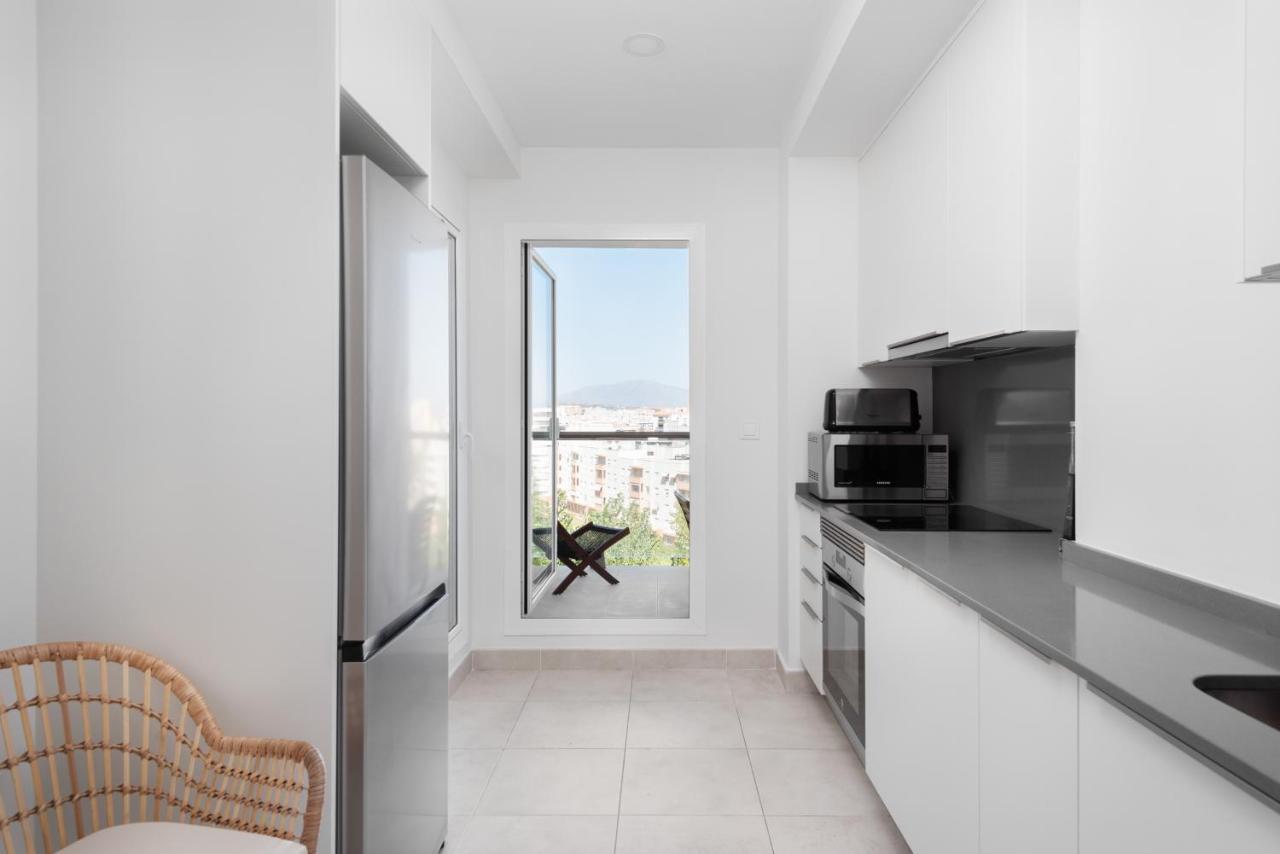 Apartment Escape To *