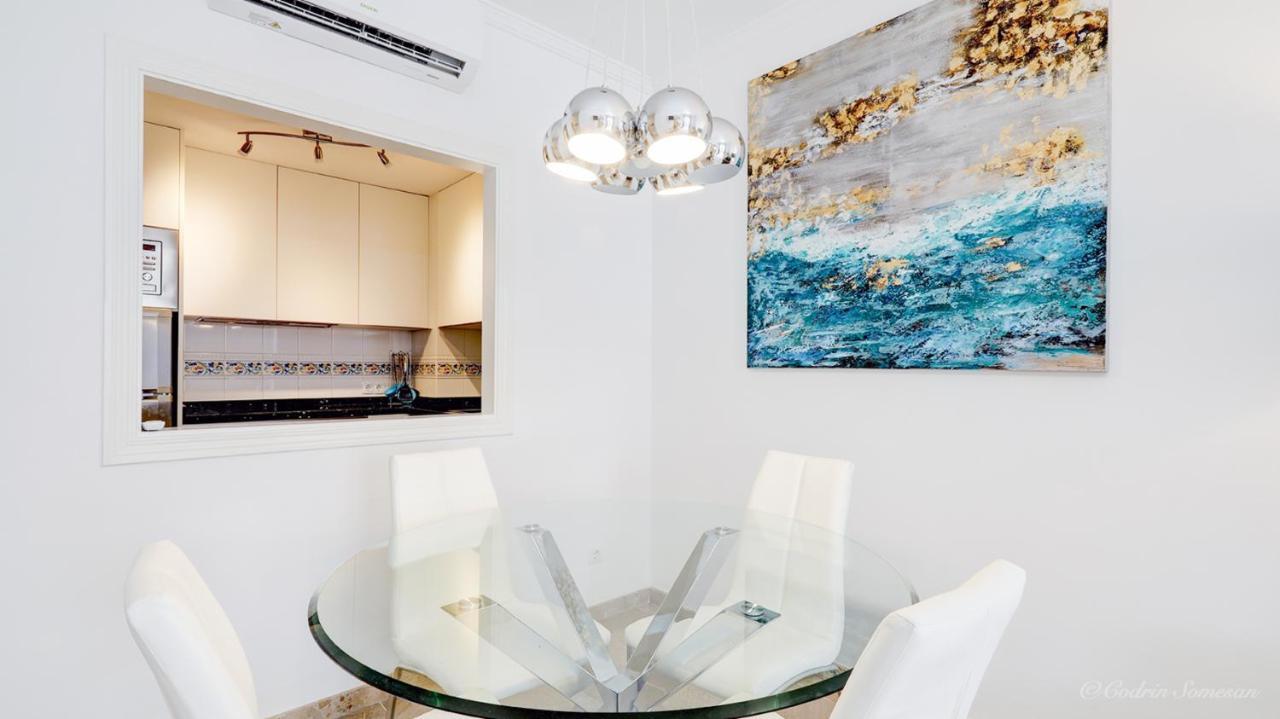 Cozy Overlooking Estepona's Marina! Apartment *