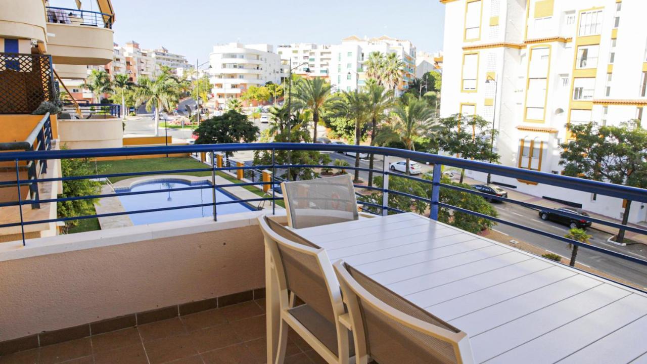Cozy Overlooking Estepona's Marina! Apartment *