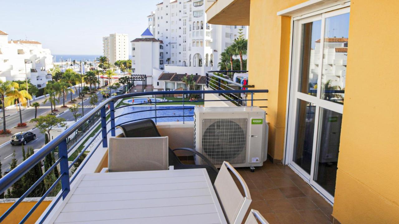 Apartment Cozy Overlooking Estepona's Marina! Estepona