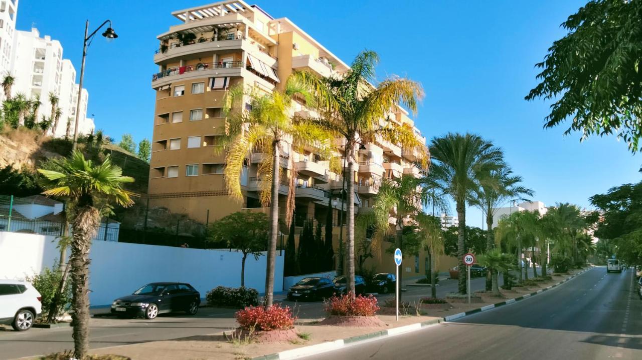 Cozy Overlooking Estepona's Marina! * Estepona