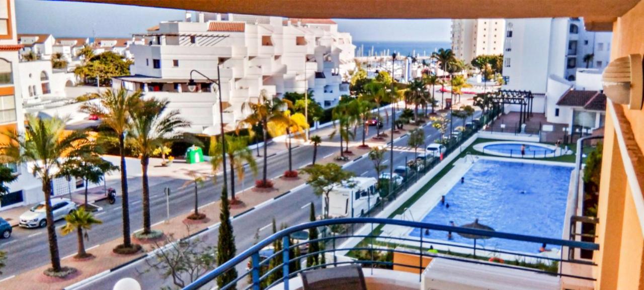 Cozy Overlooking Estepona's Marina! * Estepona