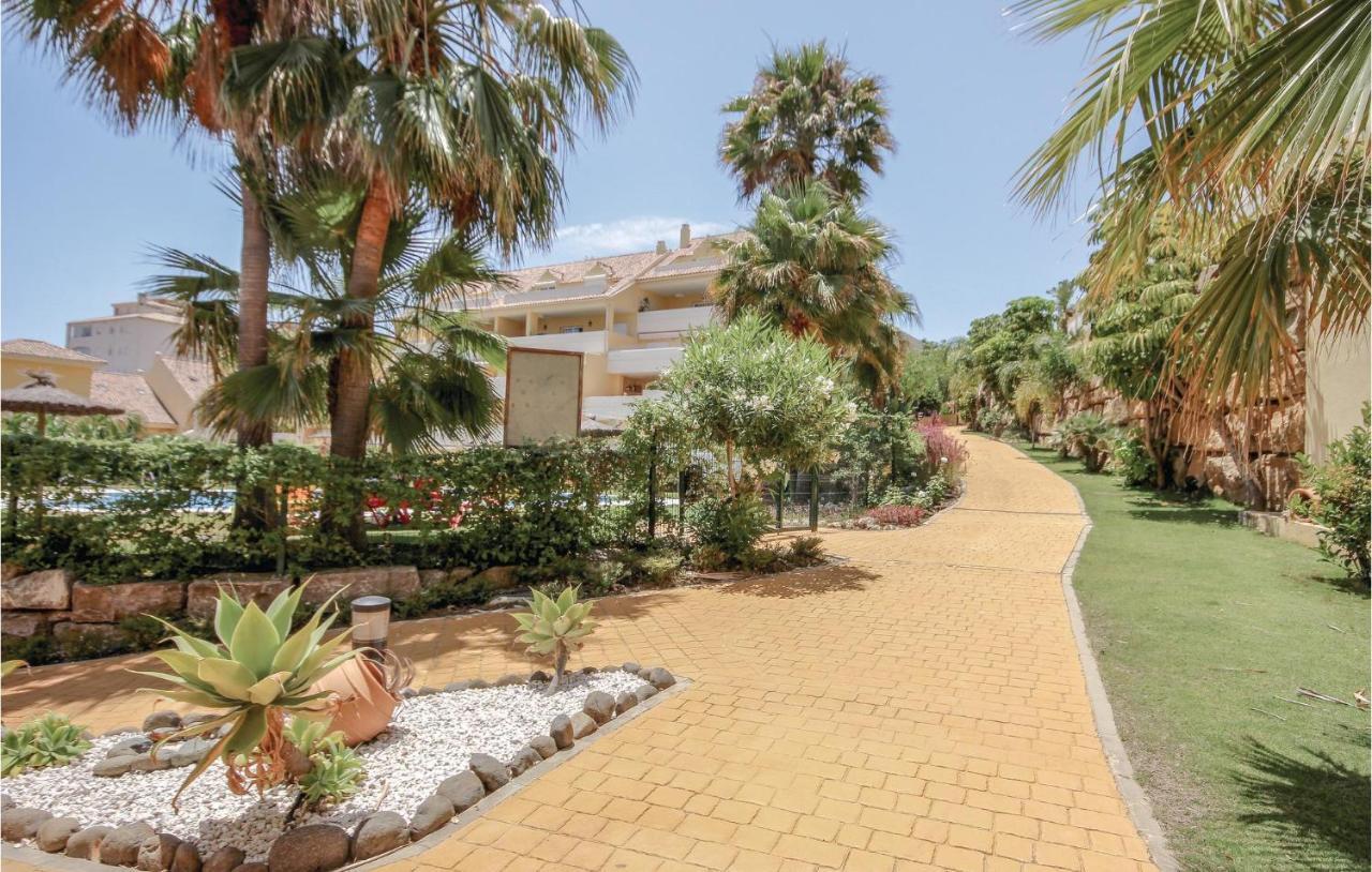 Cozy In With Kitchenette Apartment Estepona