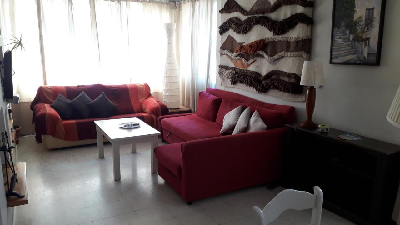 Piso Junto A Puerto Deportivo Y Playa *