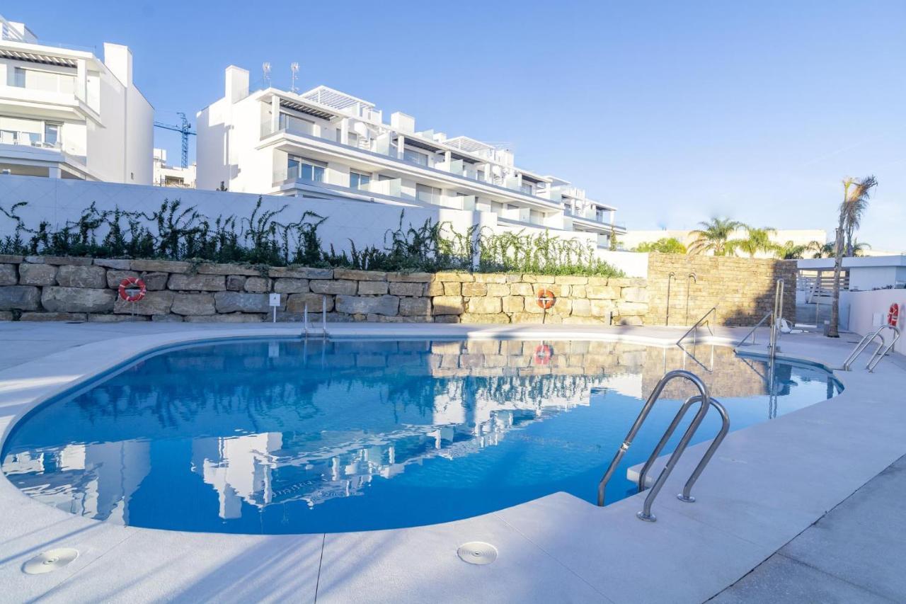 Lm12b- Exclusive 2 Bedroom In Le Mirage * Estepona