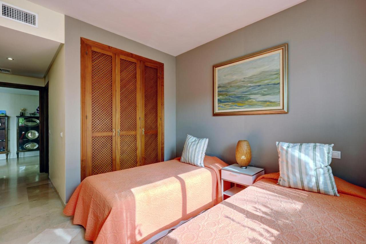 Apartment Costalita *