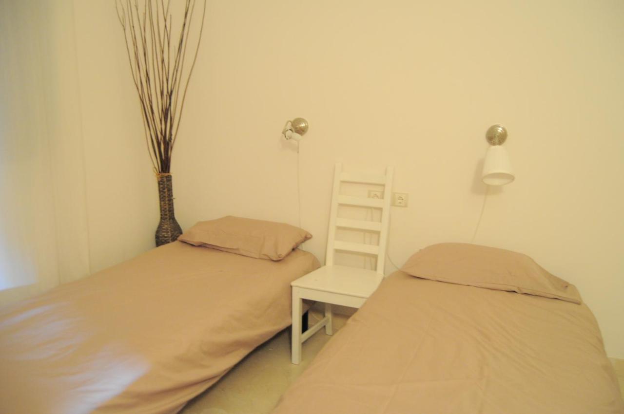 Precioso Con Jardin Y Piscina Comunitaria * Estepona