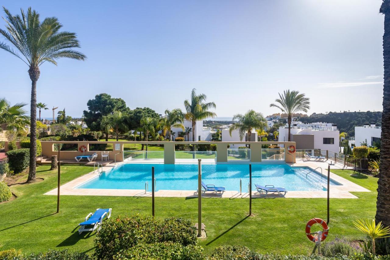 In With Sea View Estepona