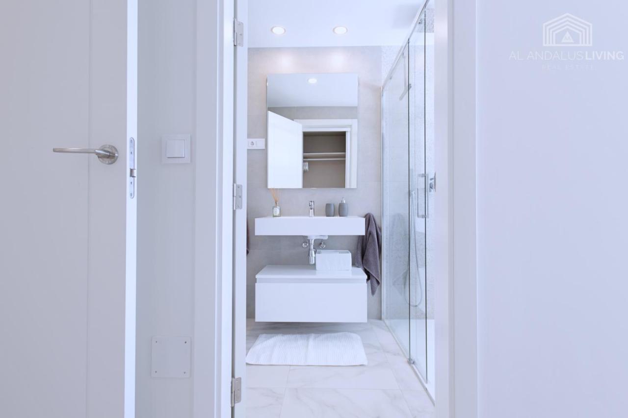 Contemporary 8 Min To Puerto Banus Apartment *