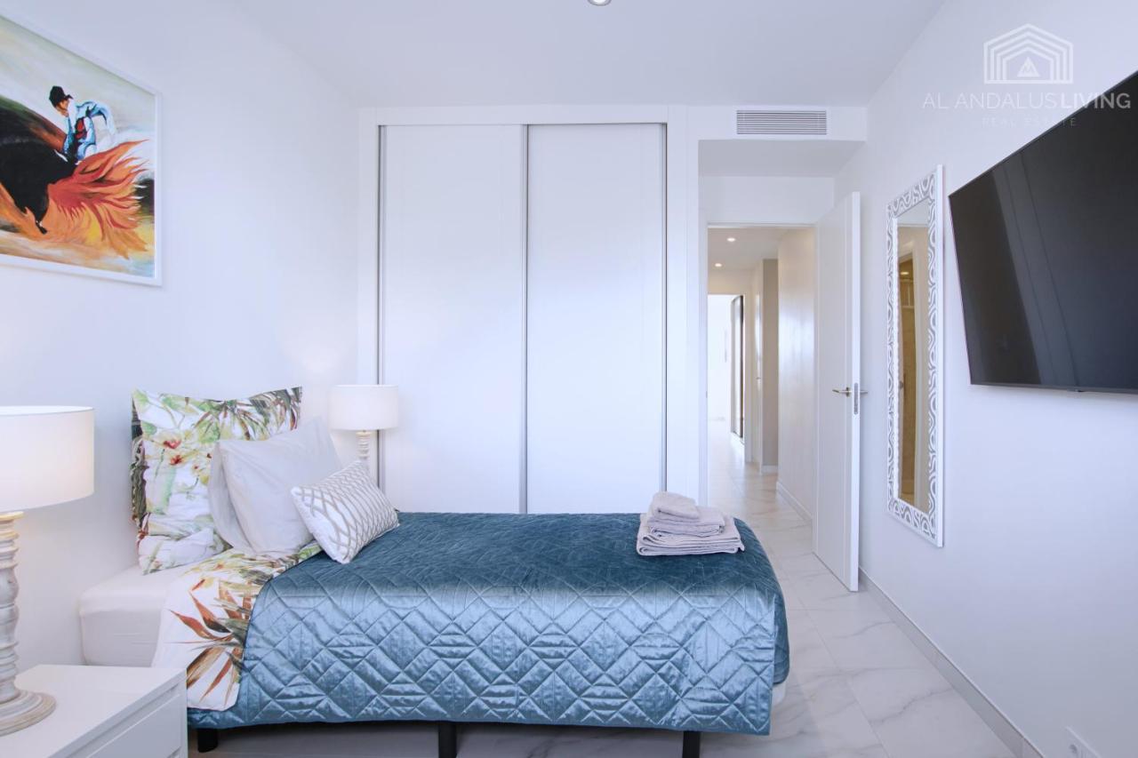 Apartment Contemporary 8 Min To Puerto Banus