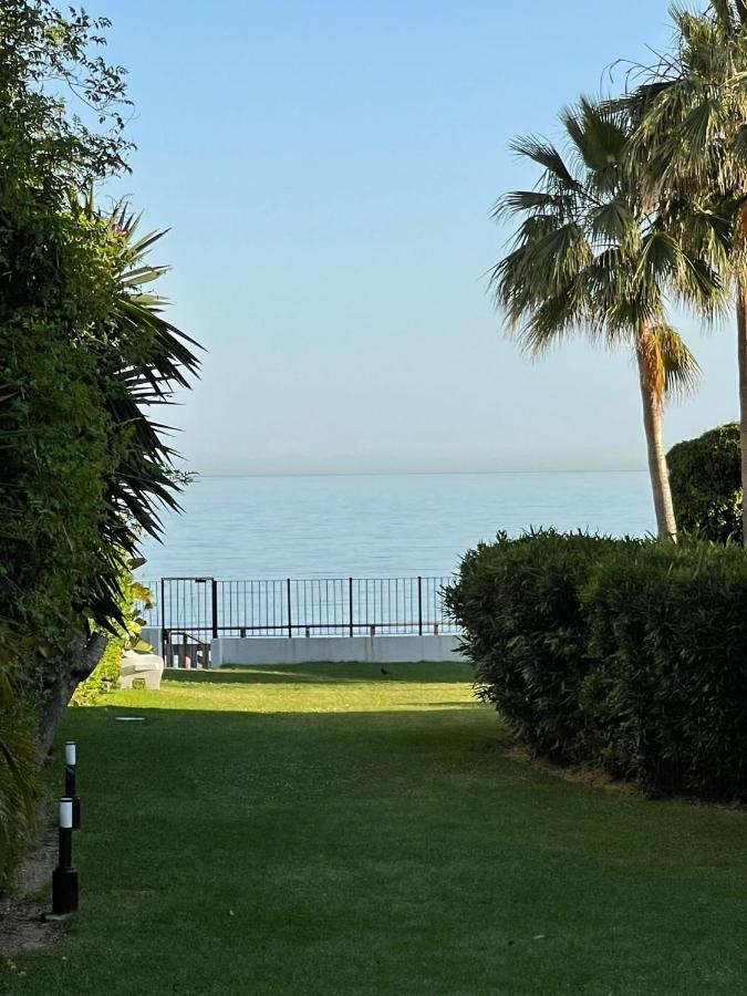 Fantastic New Townhouse /front Beach/2bedr/2,5bath Apartment Estepona