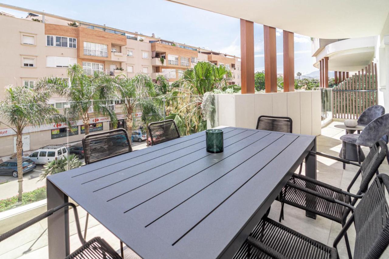 Inf32l- Modern Apartment, Families Only